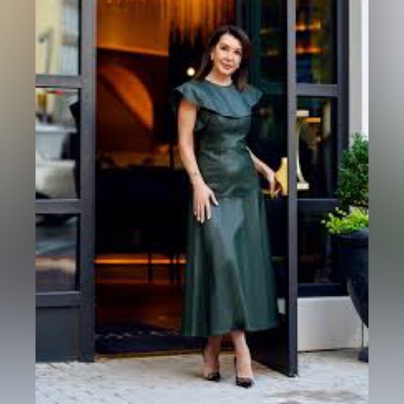 NWT,STATEMENT PIECE,Jennifer Sumko Emi Leather Dress,Rich Green,(MSRP$459),Size0 - Picture 3 of 11